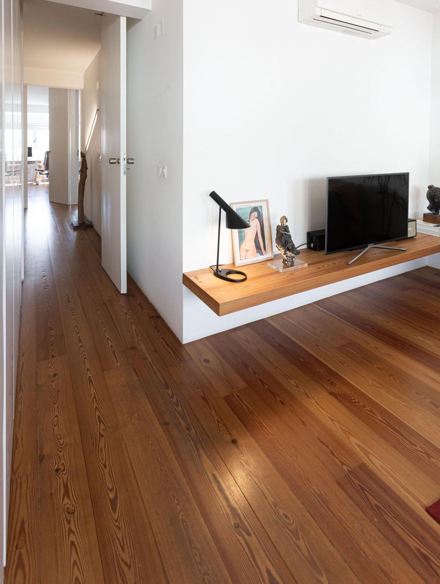 Center - Avenida Da Liberdade - 2 Bedrooms Apartment *
