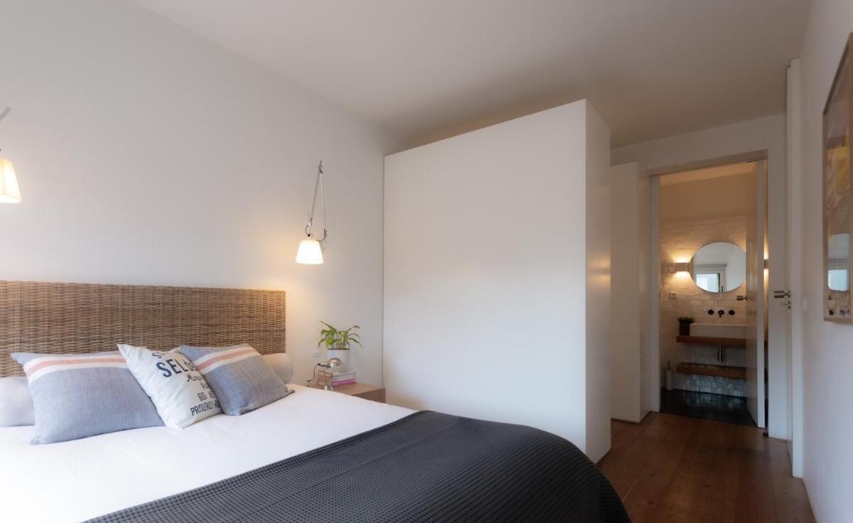 Center - Avenida Da Liberdade - 2 Bedrooms Apartment *