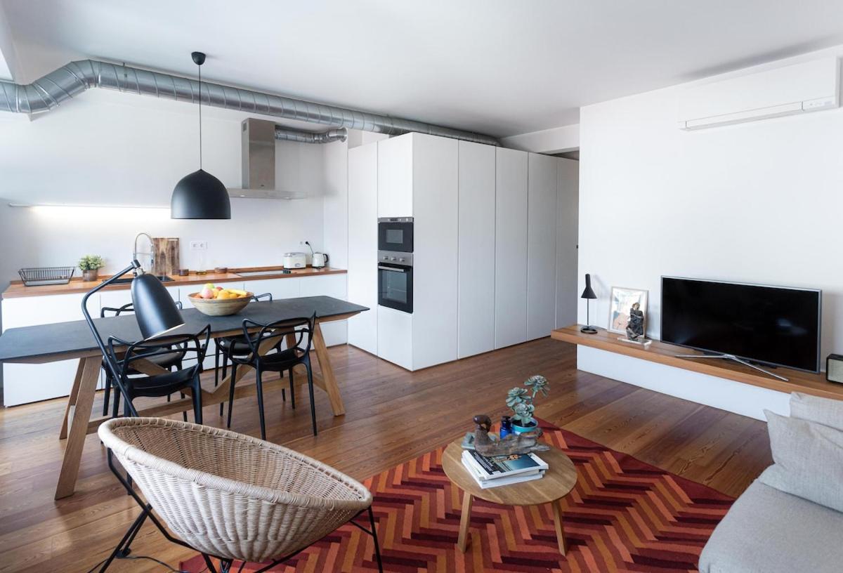 Center - Avenida Da Liberdade - 2 Bedrooms Apartment