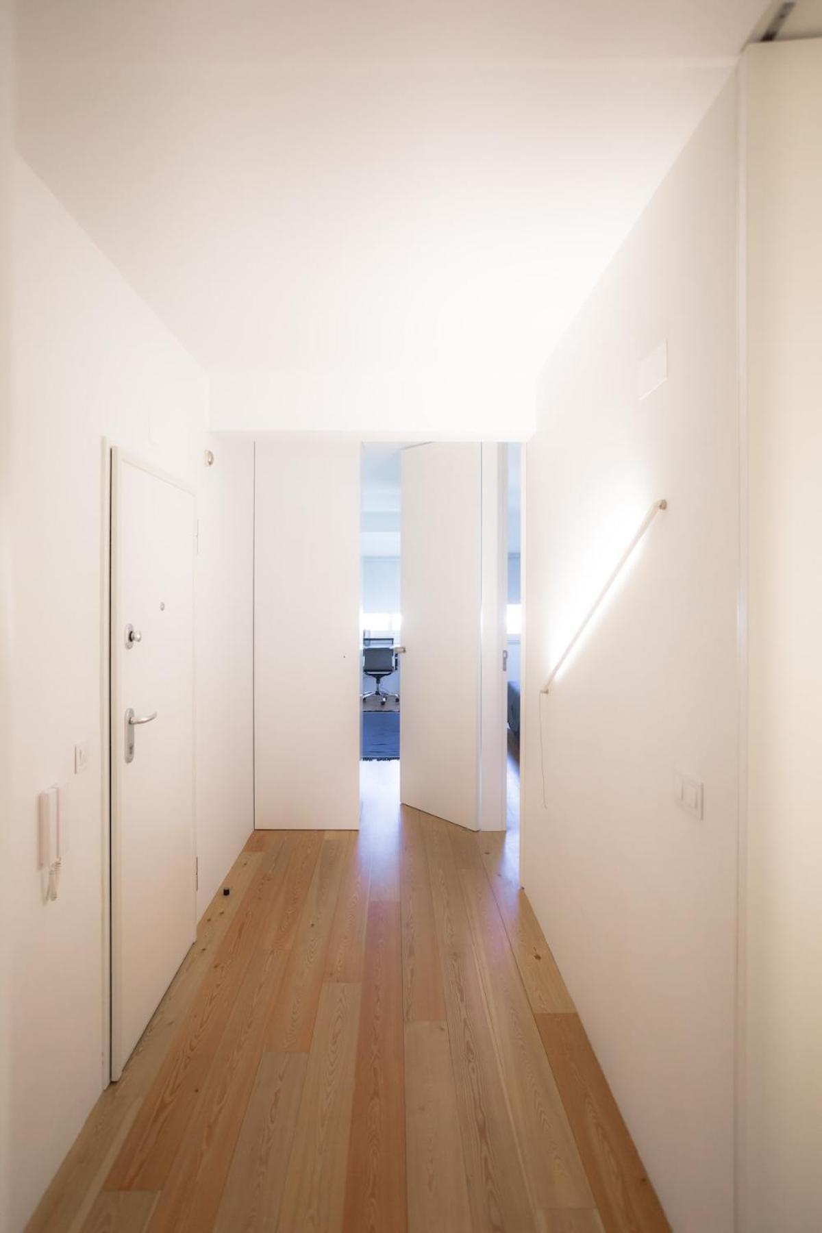 Center - Avenida Da Liberdade - 2 Bedrooms Apartment *
